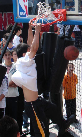 他不仅拥有 他不仅拥有