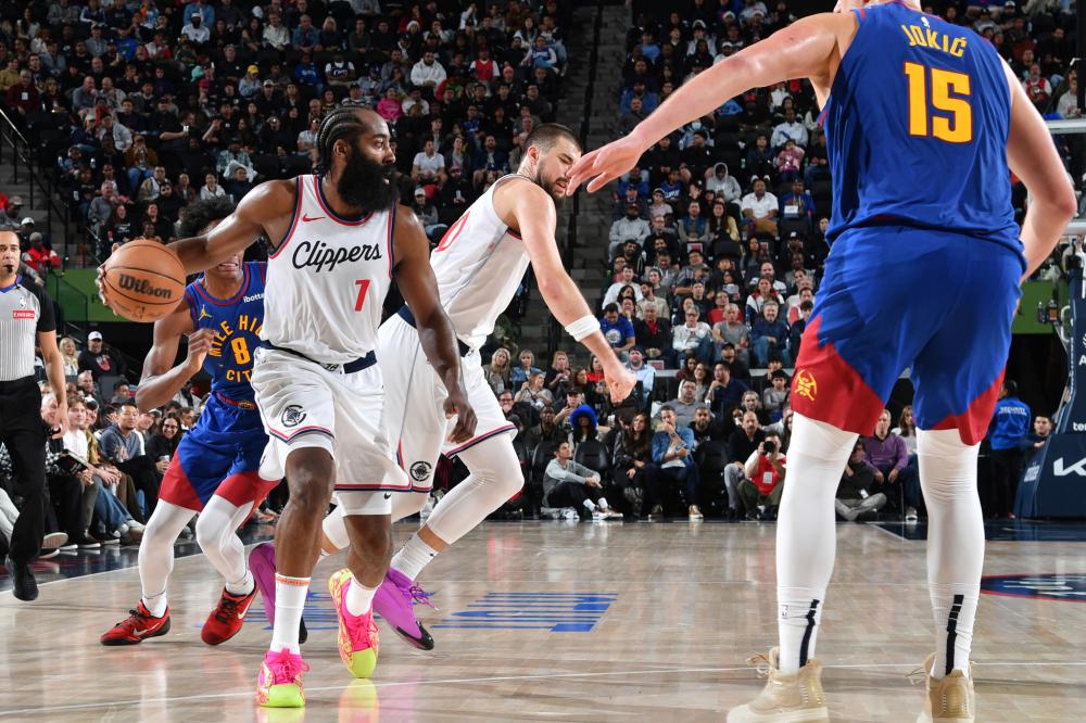 的内线进攻 的内线进攻