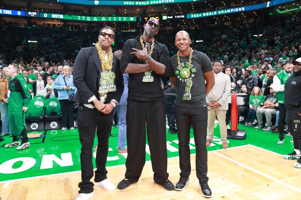 将轻松将球 将轻松将球