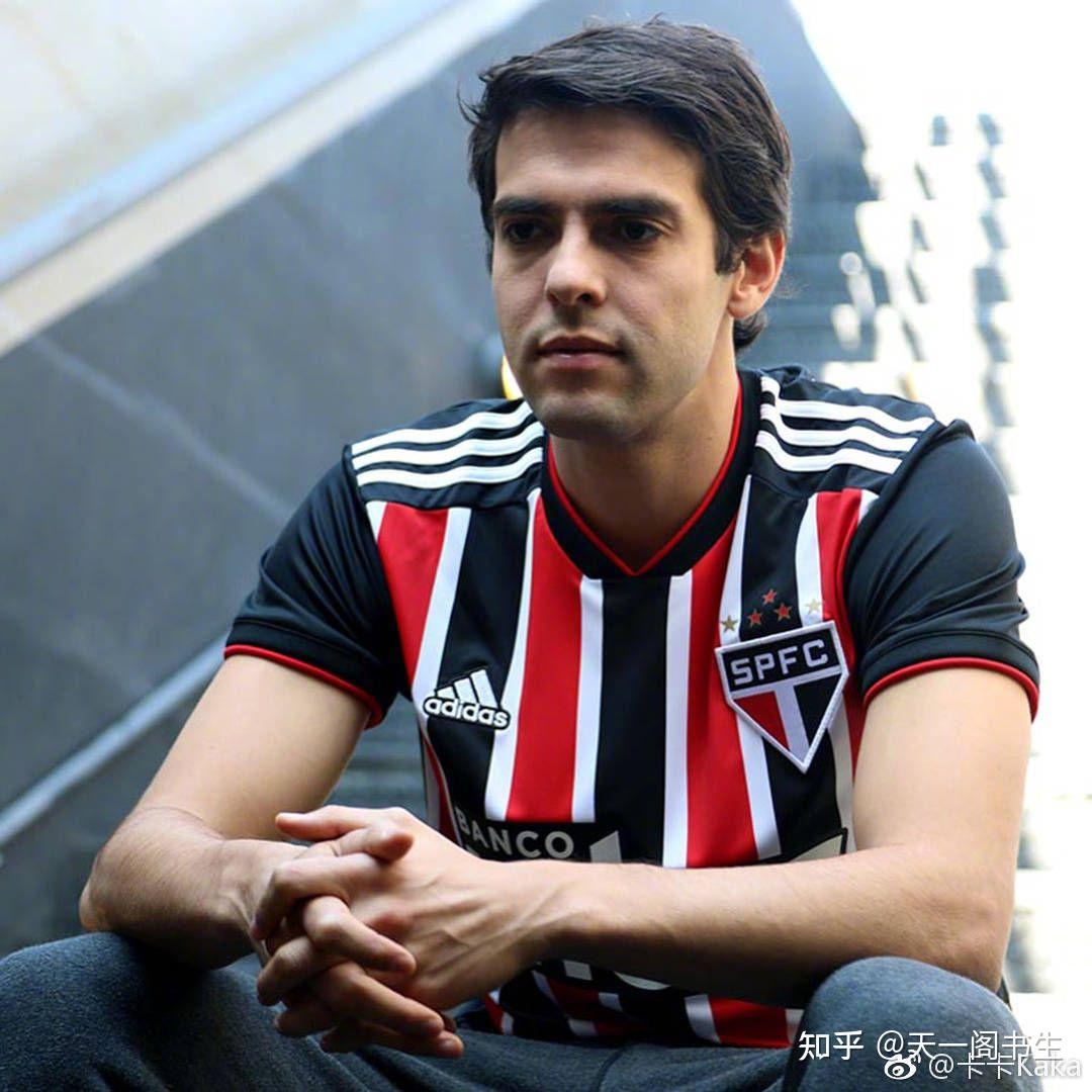 罗伯逊之间 罗伯逊之间