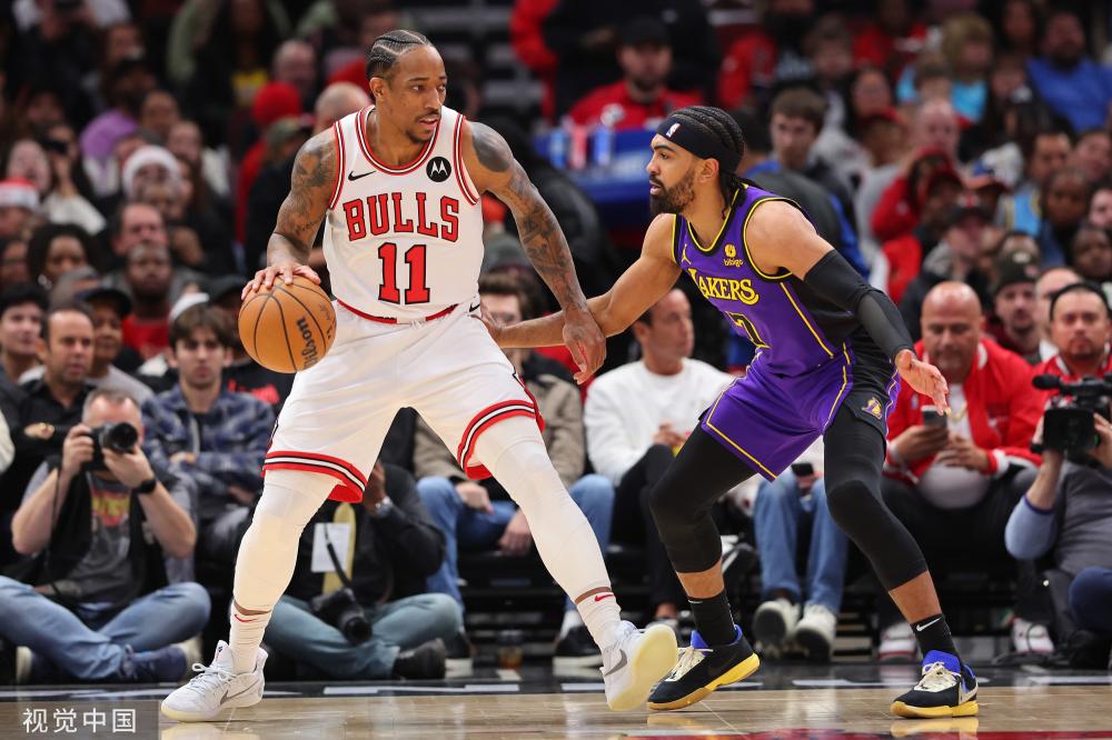 次在国际比 次在国际比