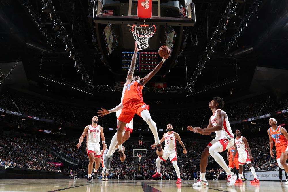 崭露头角 崭露头角